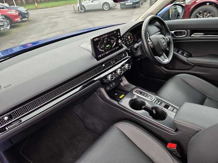 Honda Civic e:HEV 2.0 eHEV Advance 5dr CVT 