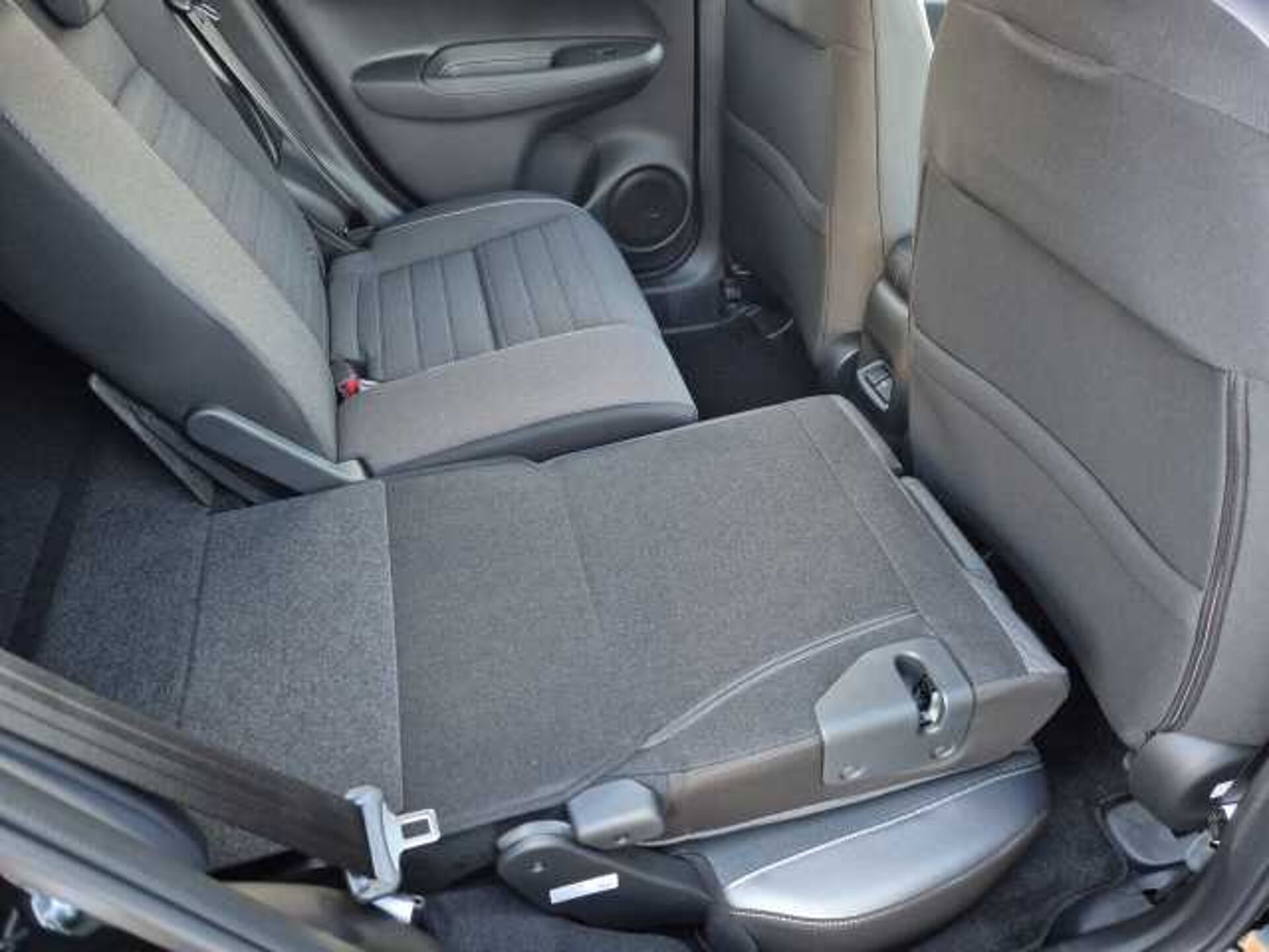 Honda Jazz e:HEV 1.5 i-MMD Hybrid Crosstar Advance 5dr eCVT 